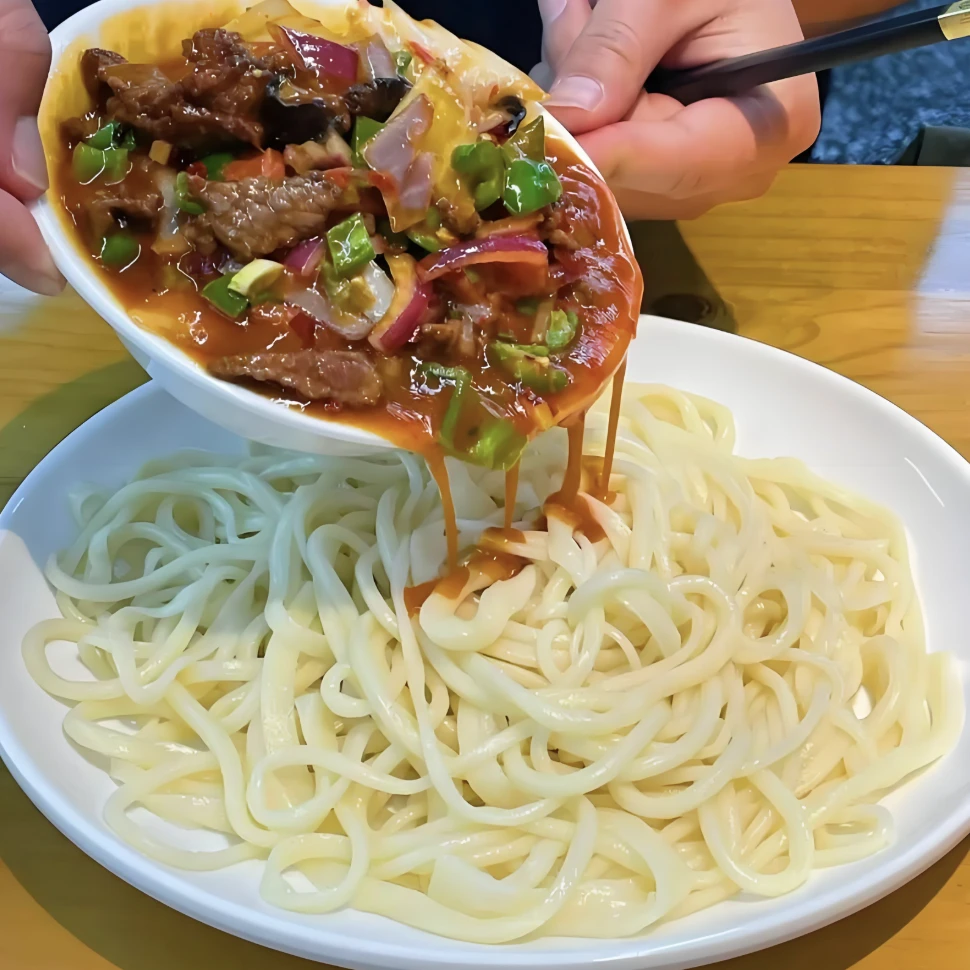【泽阳农选】新疆手工鲜面纯手工冰鲜拉条子美味劲道天山面粉