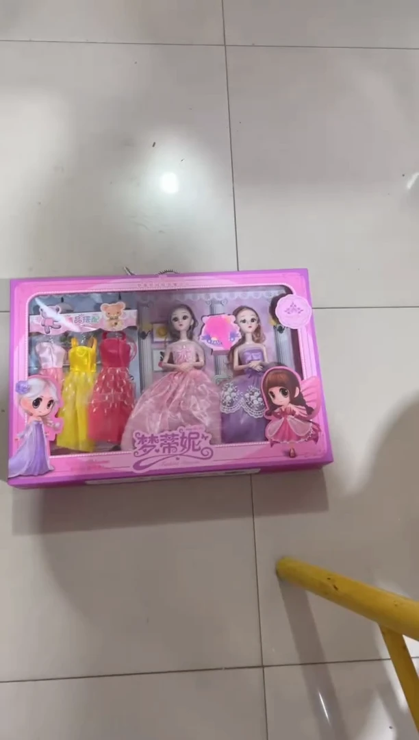 塑料325-197芭比娃娃套装