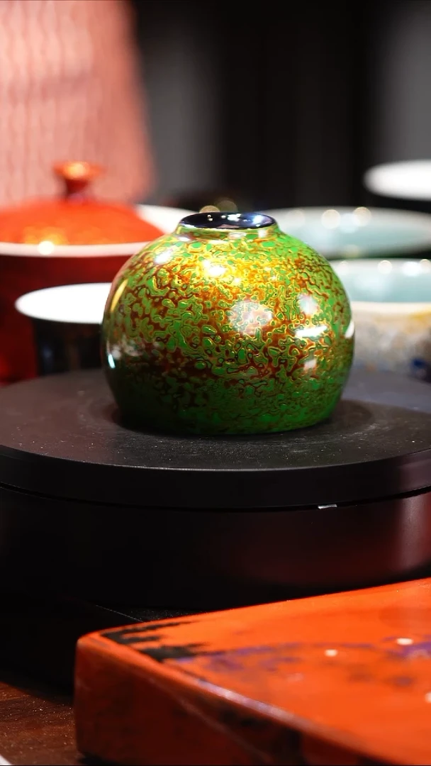 绿金色禅定杯大漆工艺