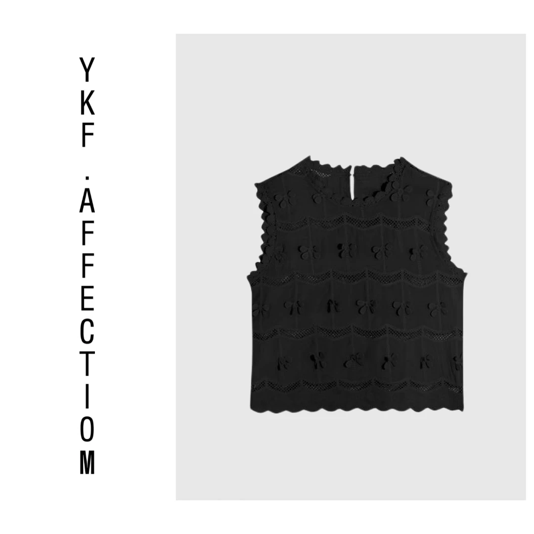 （艺术美学）重工刺绣立体花瓣镂空无袖背心上衣设计师款61607