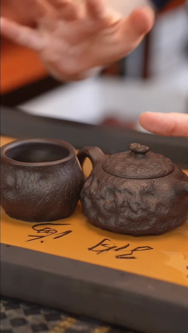 茶壶紫砂一壶一杯 杯子全手工 供春 黑泥 180cc