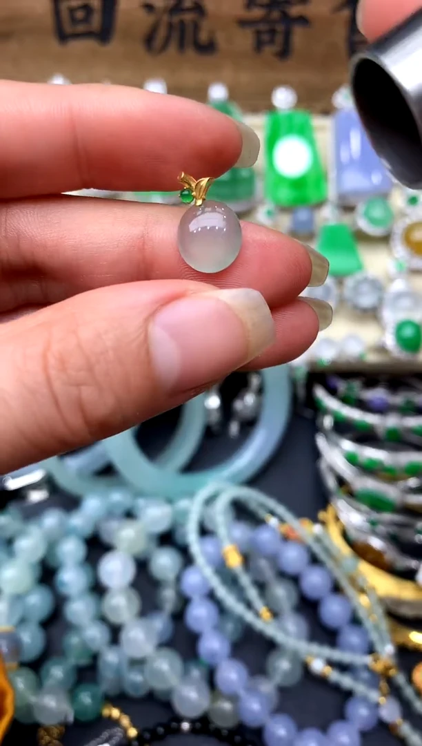 【闪购商品】翡翠颈饰18K金镶嵌94-中国好珍宝