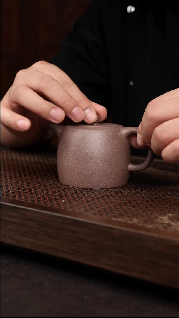 茶壶紫砂桃花泥井栏