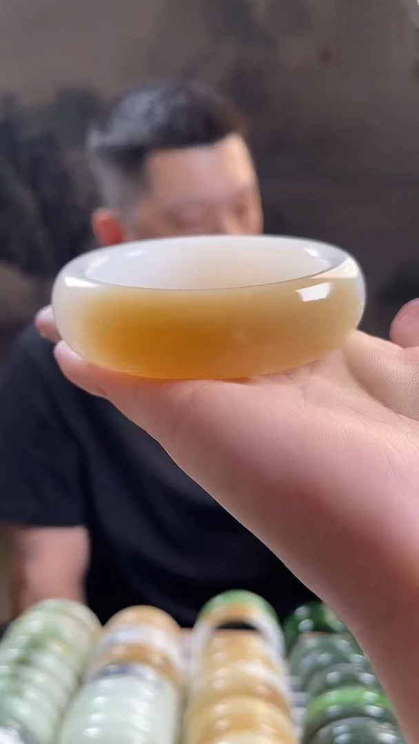 未镶嵌手镯和田玉58圈口