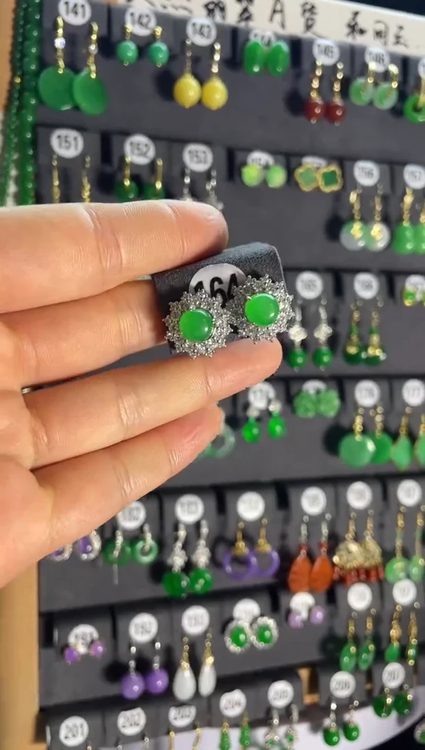 【闪购商品】翡翠颈饰银S925镶嵌164...