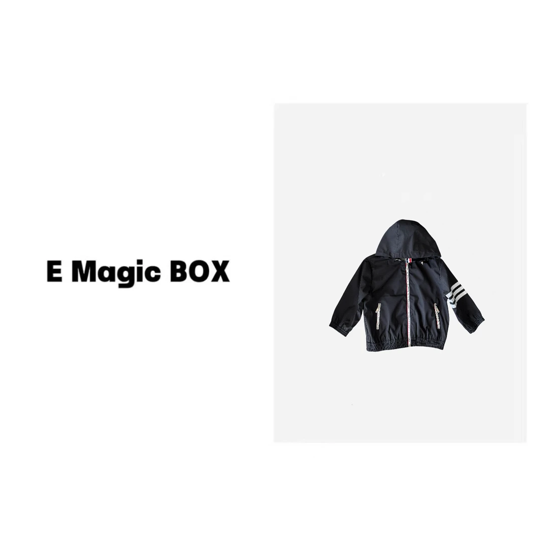 E Magic Box童装“都市冲锋”儿童限量款秋季冲锋衣外套C0150