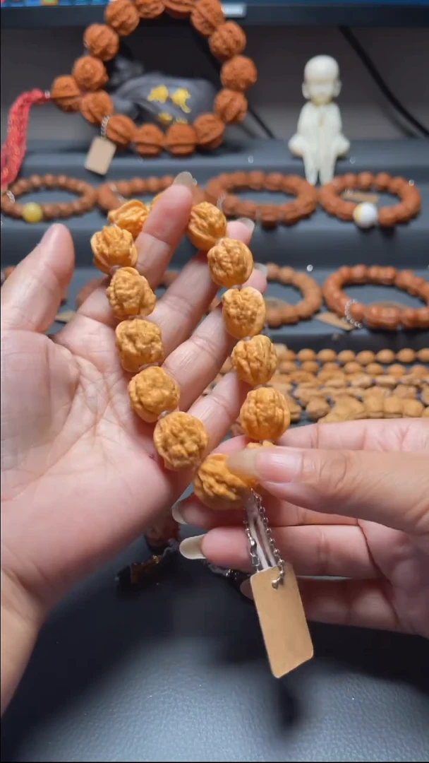手串文玩核桃南**涂核桃手串