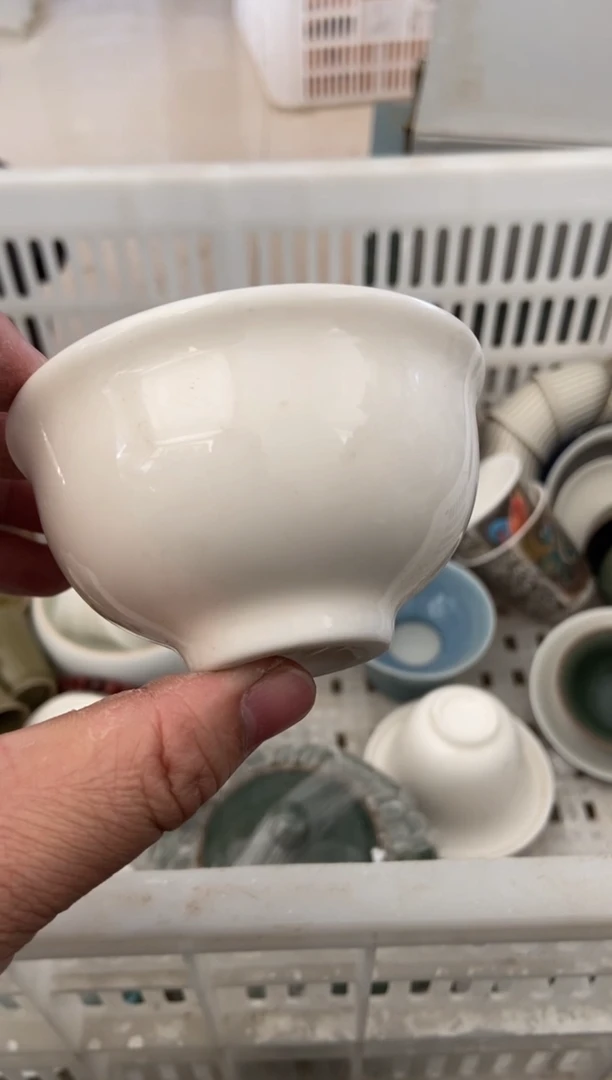 杯无运费险有瑕疵的摄影的产品有使用过的痕迹有点脏介意勿拍