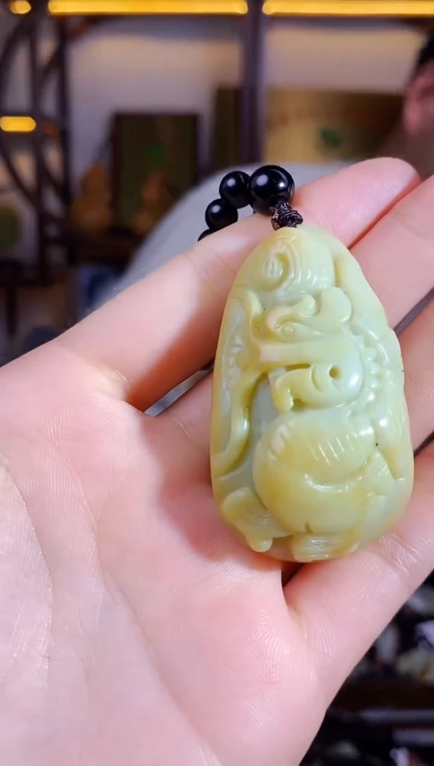 【闪购商品】和田玉颈饰未镶嵌1