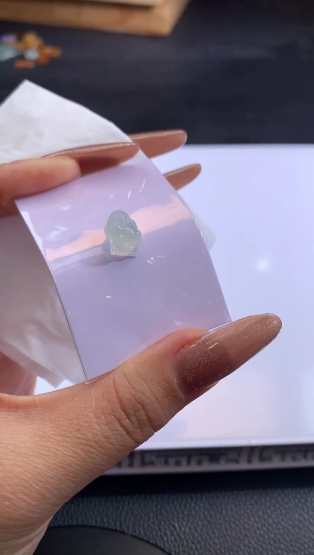 【闪购商品】定制翡翠未镶嵌翡翠