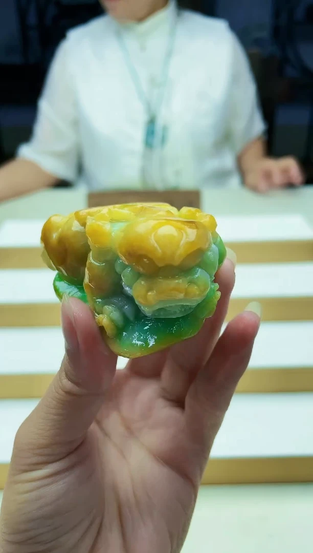 未镶嵌定制翡翠毛货09230254