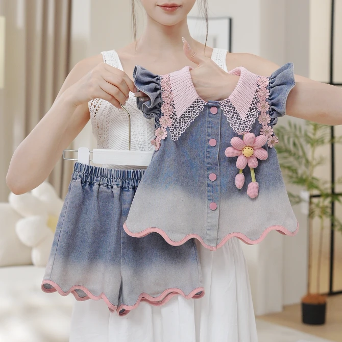 2025夏季新款女童洋气高级感花朵牛仔无袖上衣短裤两件套SA30492
