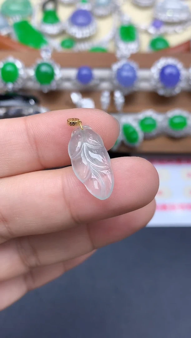 颈饰18K金镶嵌翡翠209-中国好珍宝