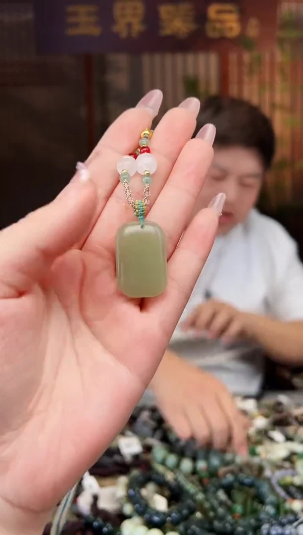 【闪购商品】和田玉颈饰未镶嵌多样性发一