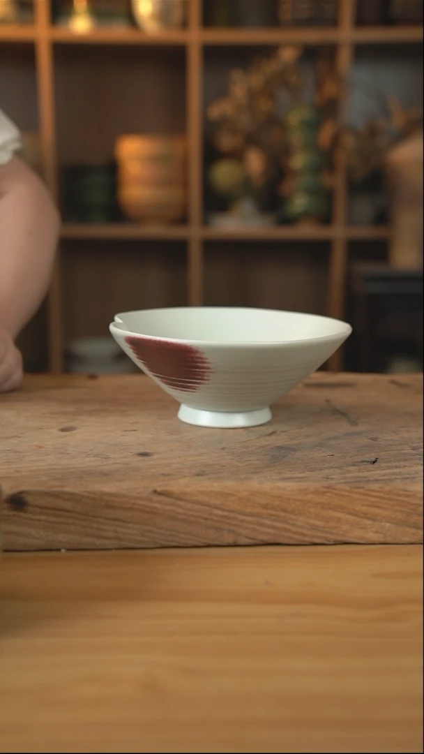 郎红系列的7.5英寸斗笠面碗