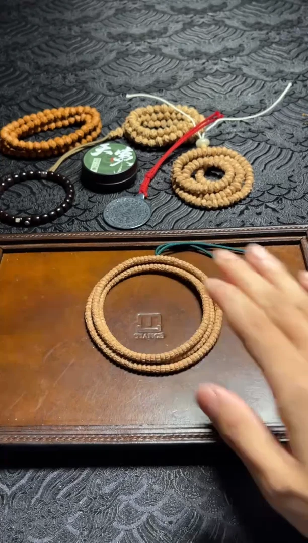 手串柏香籽/百香籽小鱼出品--奶油皮药片