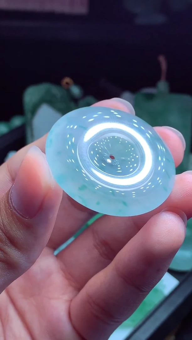 定制翡翠未镶嵌翡翠毛货定制