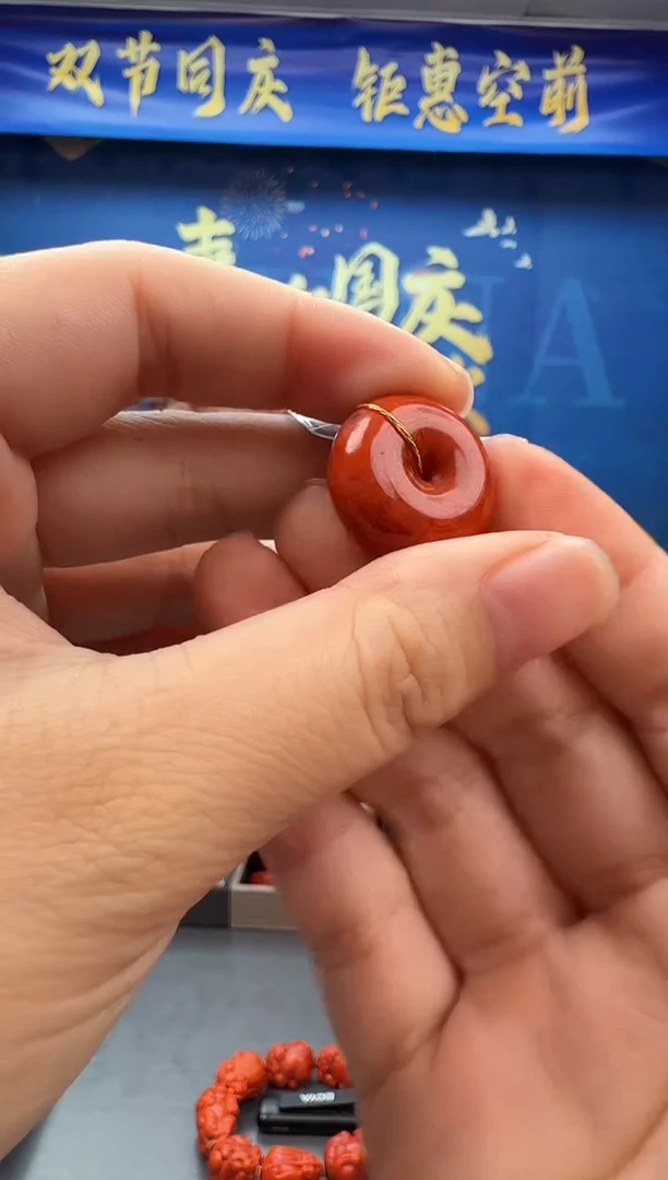 未镶嵌雕刻南红玛瑙011ZB0926产品一个