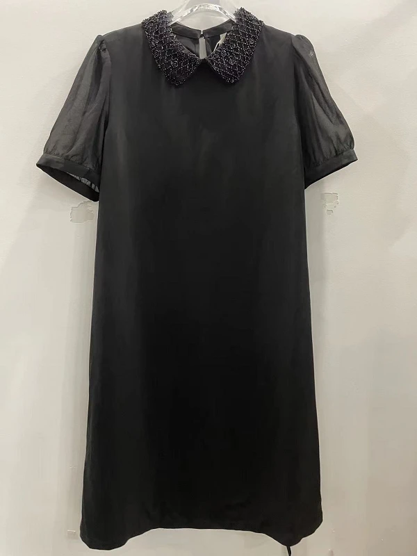 重工串珠翻边领缎面连衣裙375