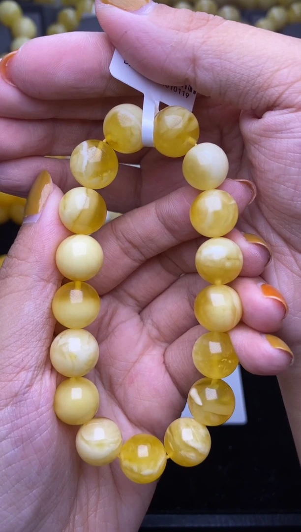 未镶嵌琥珀裸石大小姐珠宝80