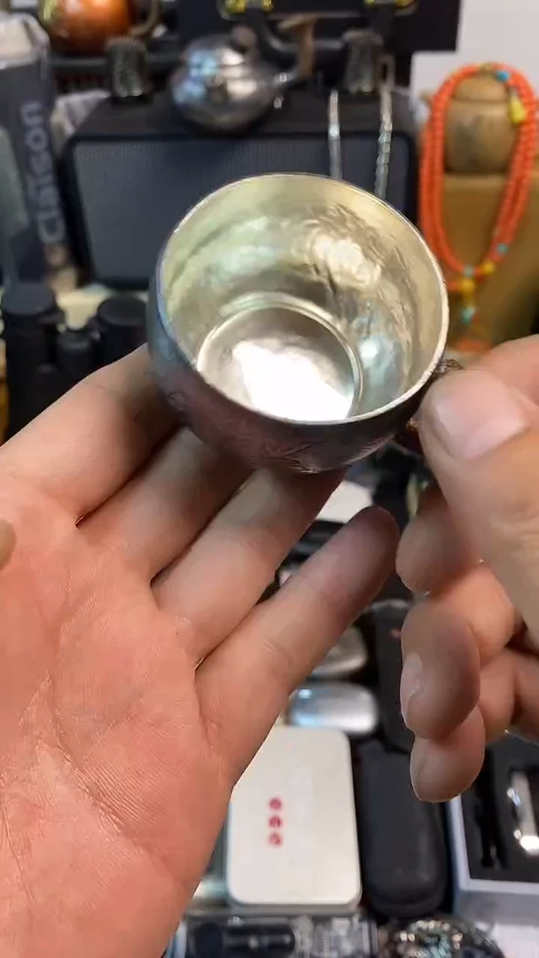 瓷片闪购商品，如图所示