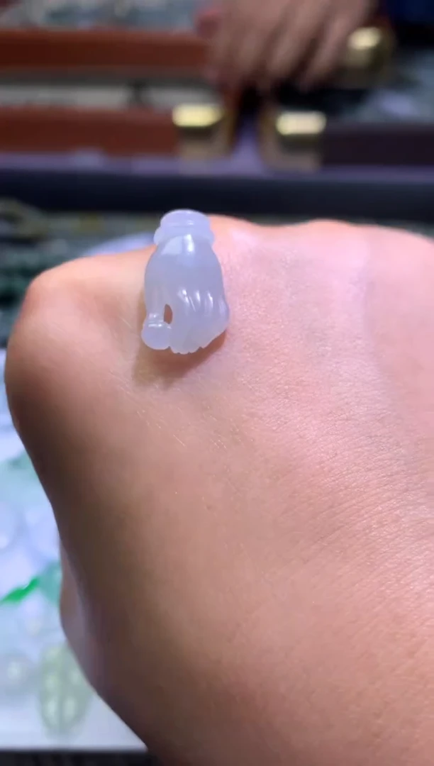 未镶嵌定制翡翠毛货