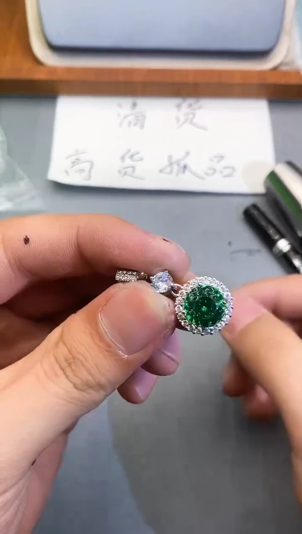 【闪购商品】石英质玉珠宝奇石合金1