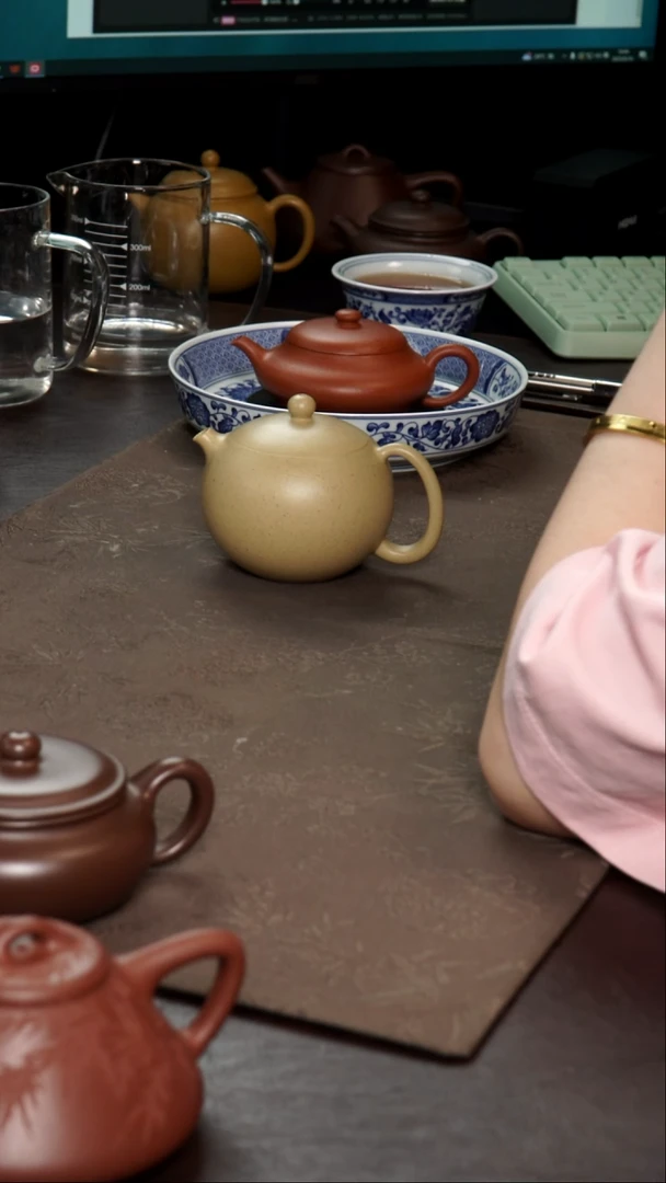 茶壶紫砂家****i11111