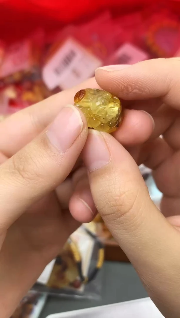 【闪购商品】琥珀珠宝奇石未镶嵌103