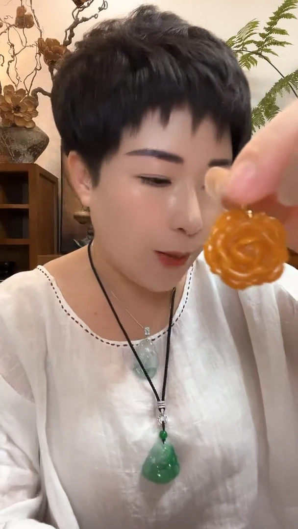 吊坠(赠链)合金翡翠057