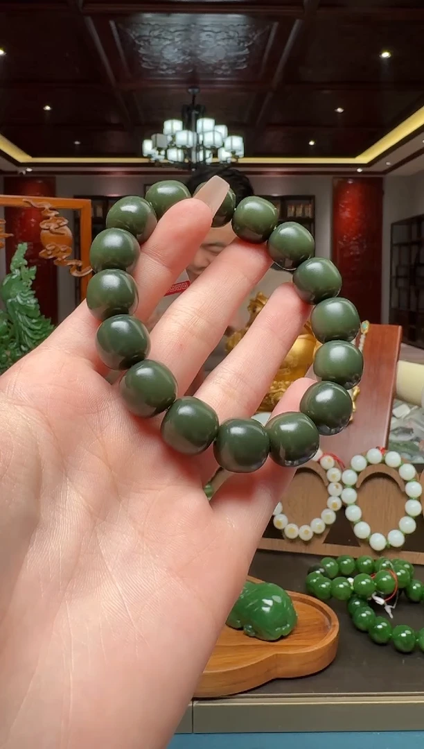 未镶嵌和田玉挂件szq