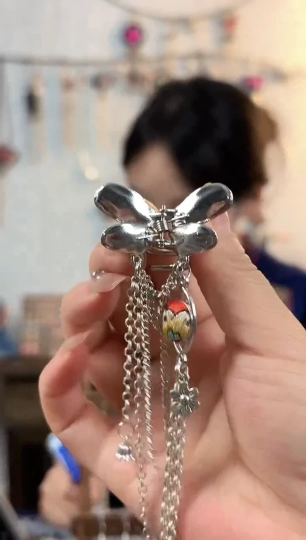 织绣彩云南阁非遗老绣饰品053