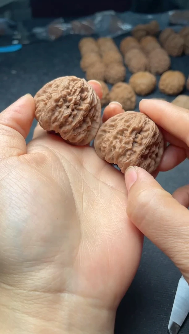 把件文玩核桃w70  凹底 42尺