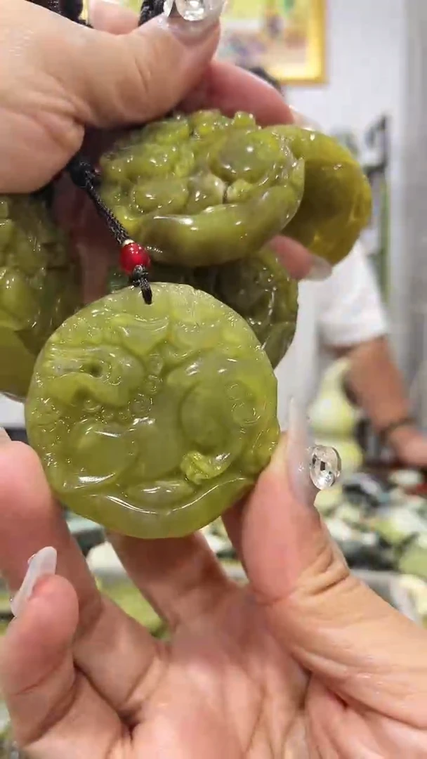 岫玉未镶嵌吊坠多样性发货其中发一件