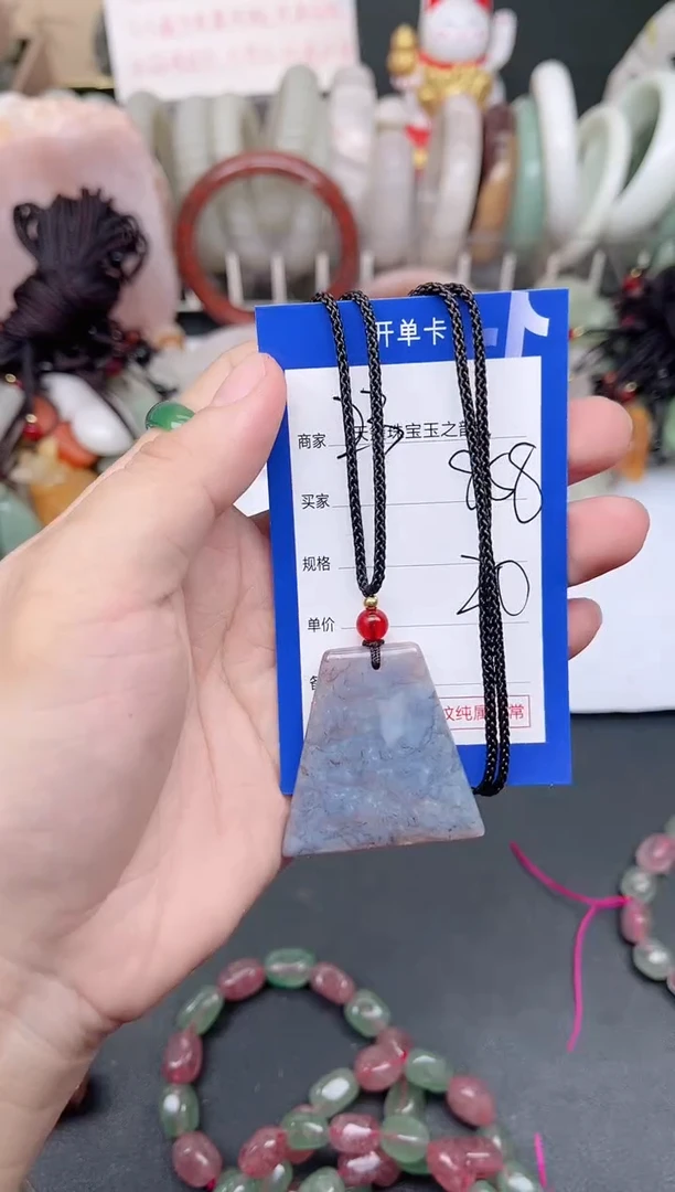 未镶嵌手镯石英质玉858