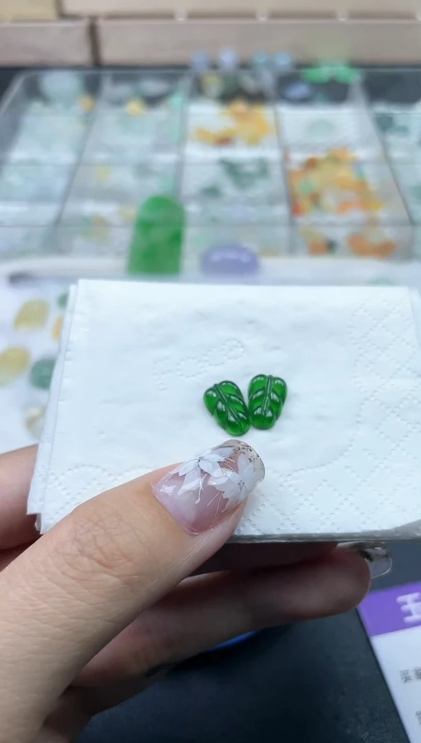 定制翡翠未镶嵌啊L343