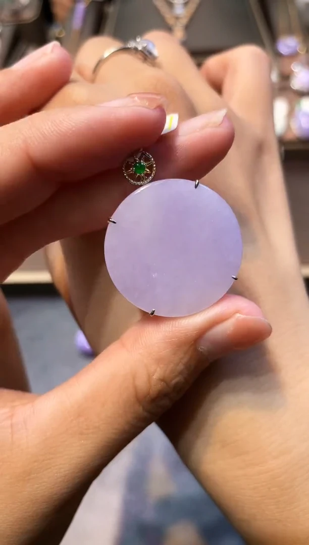 颈饰未镶嵌翡翠翡翠A货