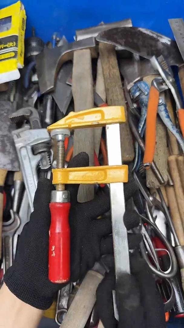 小***榴五金工具钳子剪子等18