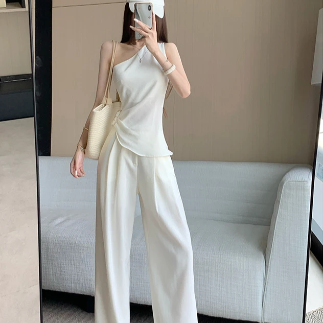 高级感亚麻套装女夏不规则褶皱辣妹斜肩上衣高腰阔腿裤休闲两件套