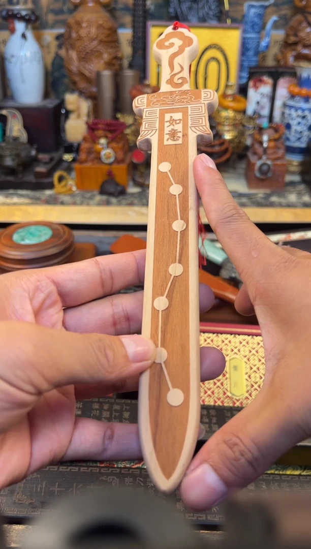 吊坠滴血莲花菩提 三三甄选