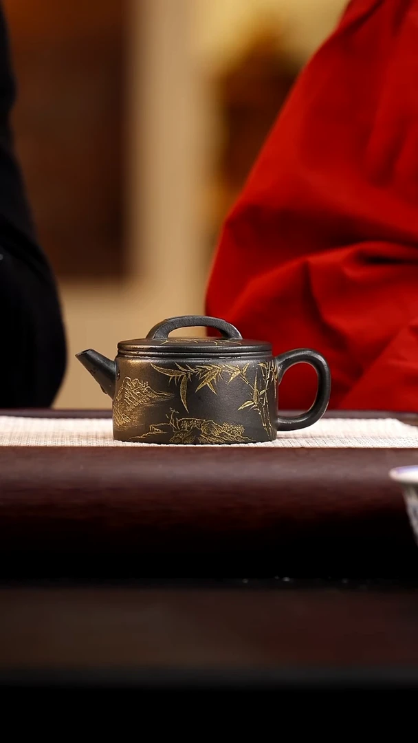 茶杯紫砂君子兰汉瓦140cc