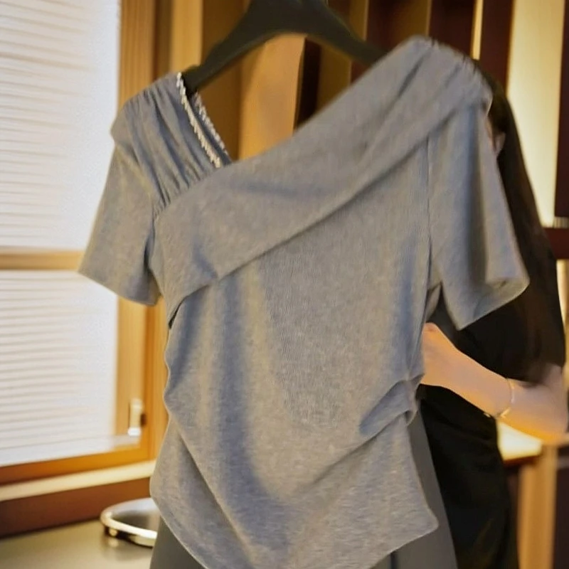 0617纯欲风斜领收腰修身T恤夏季新款设计感小众别致显瘦短款上衣