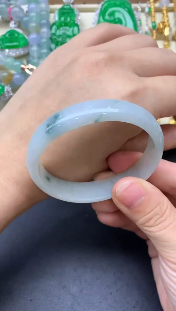 翡翠手镯未镶嵌64-中国好珍宝