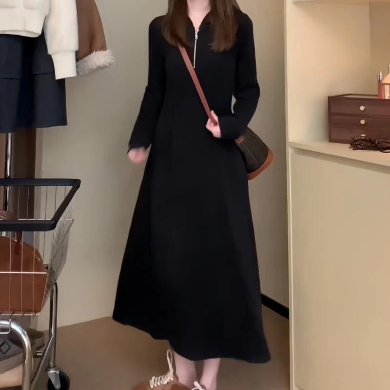 早秋设计感拉链设计法式小香风连衣裙长袖时尚风休闲风黑色小黑裙