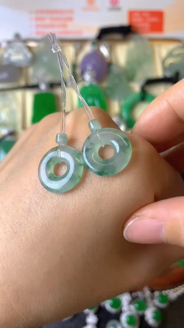 【闪购商品】定制翡翠未镶嵌毛货抛光