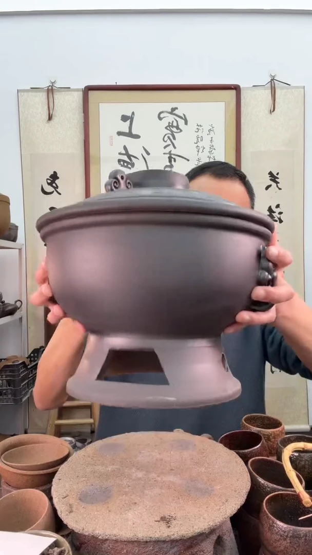 黑色新款火锅非遗技艺