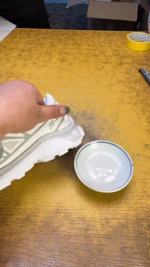 瓷器瓷器瑕疵破破151  36吗碗