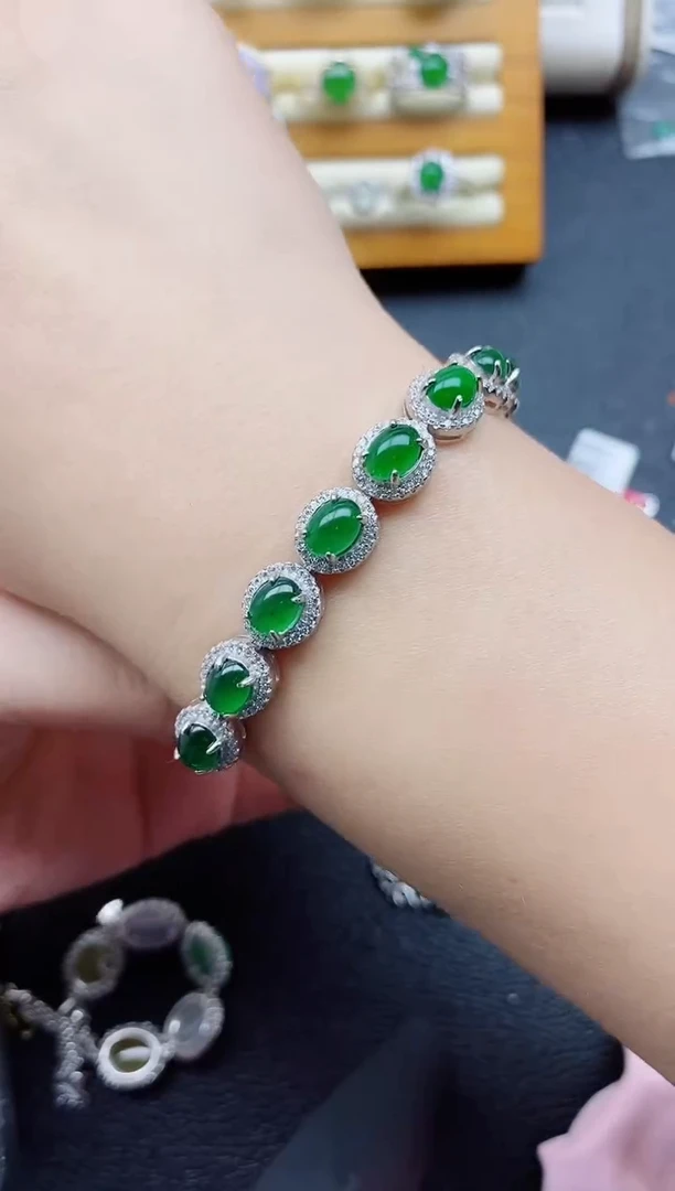 银S925镶嵌戒指翡翠一**奶1