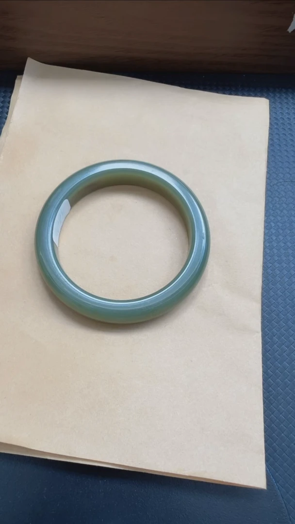 未镶嵌手镯和田玉652圈口56