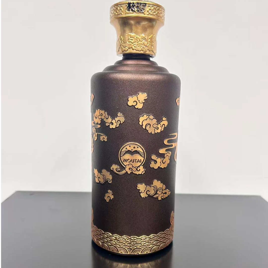 2013年紫砂金龙茅台